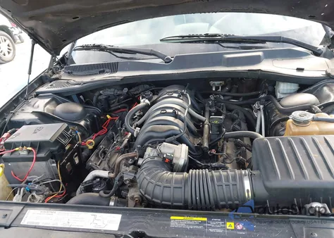 2006 Chrysler 300C z USA, uszkodzony, nr VIN 2C3LA63H16H277781